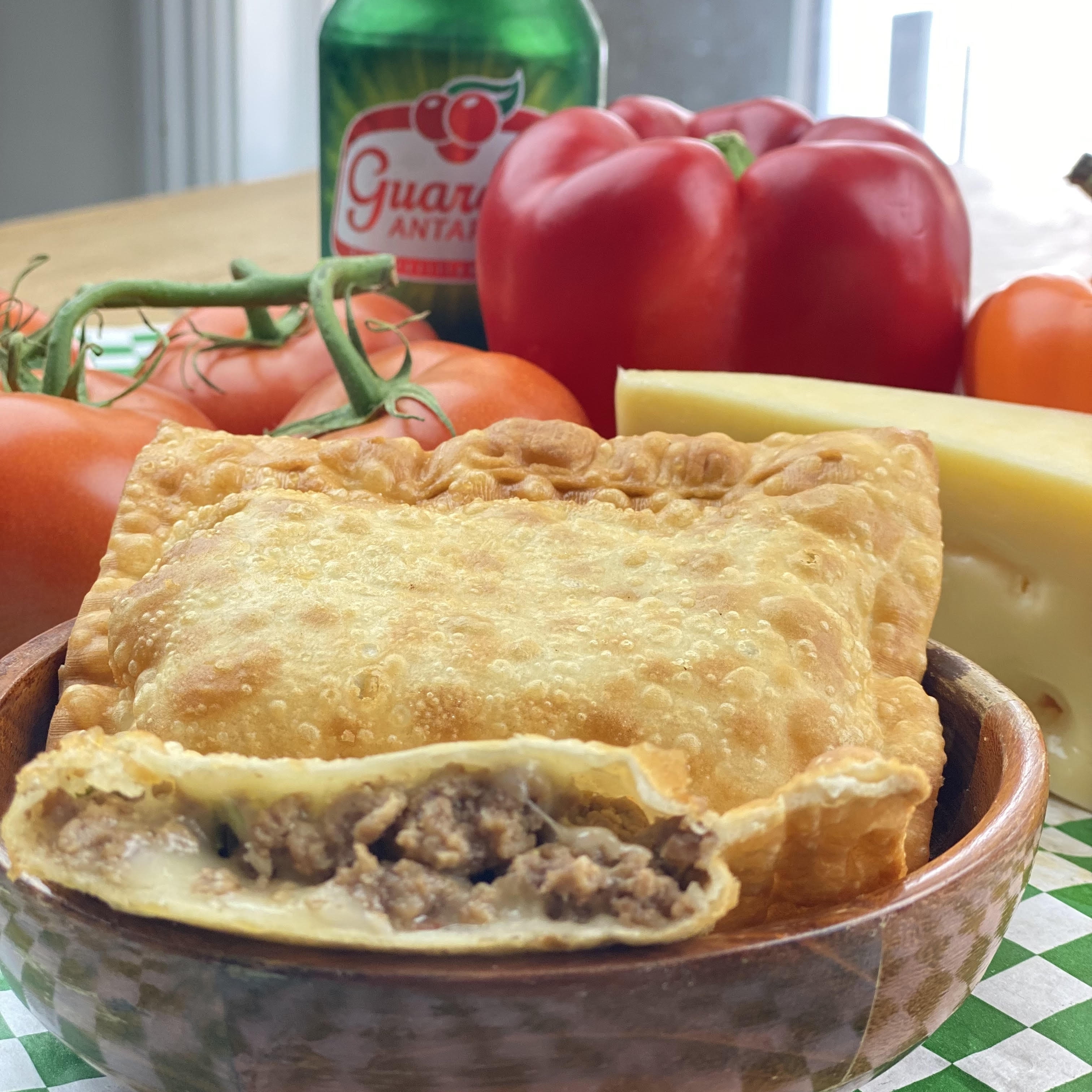 Beef and Cheese pastel